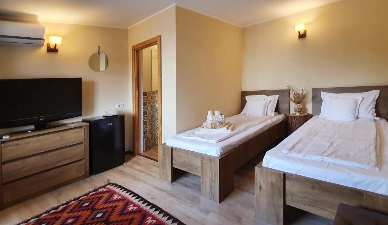 Casa Romaneasca 쿠티에데아게스 외부 사진